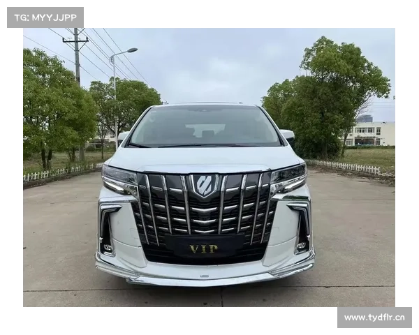 丰田全新赛纳配置媲美埃尔法,2.5L混动爆183kW,双12.3寸屏 丰田全新赛纳配置媲美埃尔法,2.5L混动爆183kW,双12.3寸屏